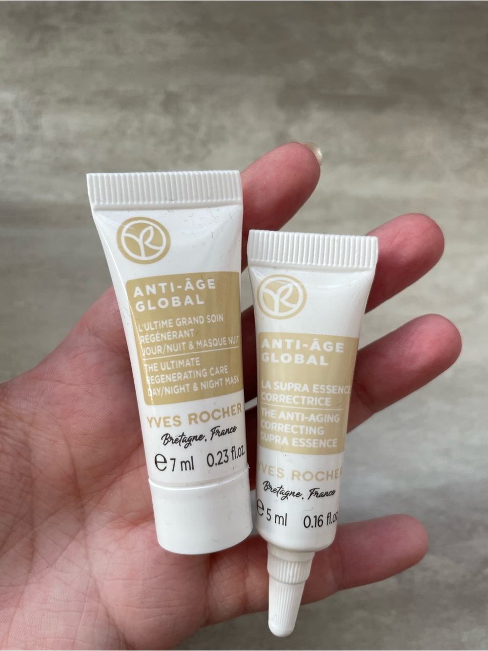 Yves Rocher Anti-Âge Global Duo in Cream and Gold Accents